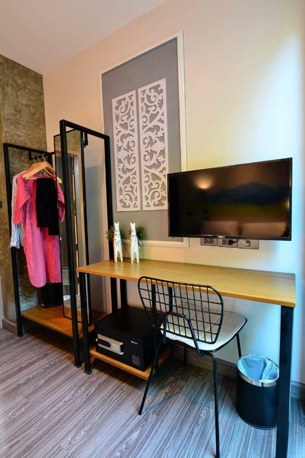Lana Beds & Space Chiang Mai Exterior photo